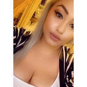 Meet your Posher, Nina